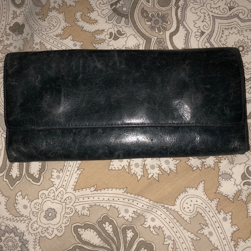 Hobo Wallet - Navy.  Well loved used condition.